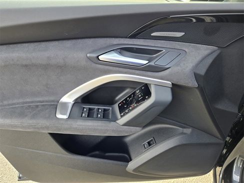 New 2025 Audi SQ5 Premium Plus image 17