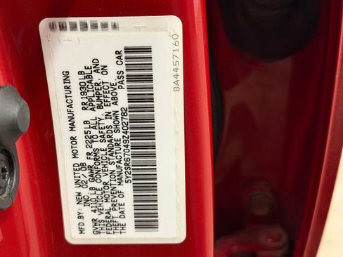 Used 2009 Pontiac Vibe GT image 25