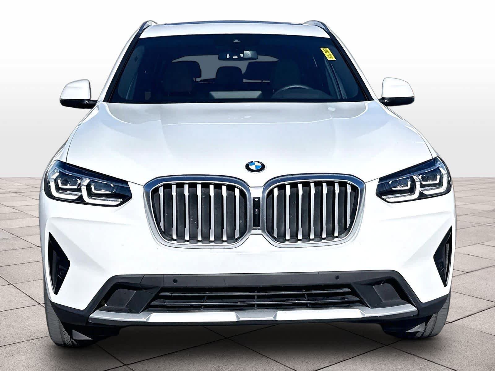 Used 2024 BMW X3 xDrive30i w/ Premium Package AWD/4WD image 2