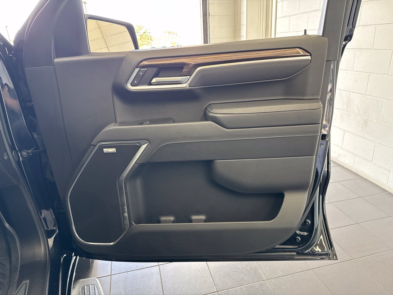 Used 2025 Chevrolet Silverado 1500 RST AWD/4WD image 52
