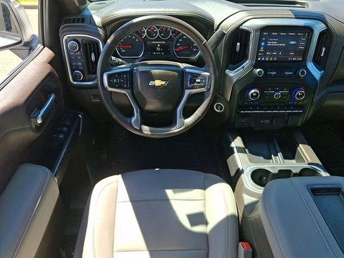 Used 2021 Chevrolet Silverado 1500 LTZ w/ LTZ Premium Package AWD/4WD image 11