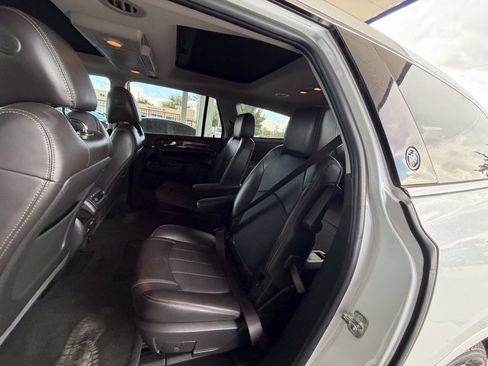 Used 2017 Buick Enclave Premium w/ Experience Buick Package FWD image 14