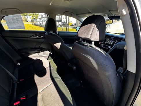 Used 2021 Honda Insight EX image 26