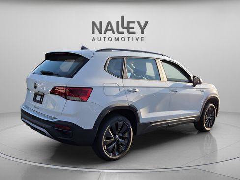 Used 2023 Volkswagen Taos S image 6