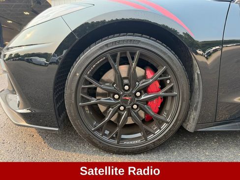Used 2023 Chevrolet Corvette Stingray Coupe w/ Z51 Performance Package RWD image 11