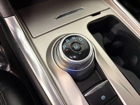 Used 2020 Ford Explorer Limited RWD image 29