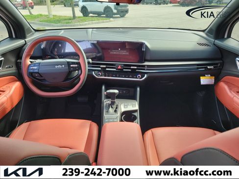 New 2026 Kia Sportage SX FWD image 15