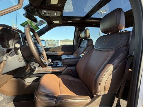 Used 2024 Ford F150 King Ranch w/ FX4 Off-Road Package image 11