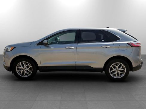Used 2024 Ford Edge SEL AWD/4WD image 10