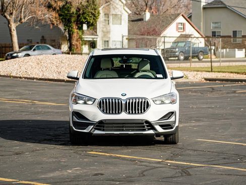 Used 2022 BMW X1 xDrive28i w/ Convenience Package image 2