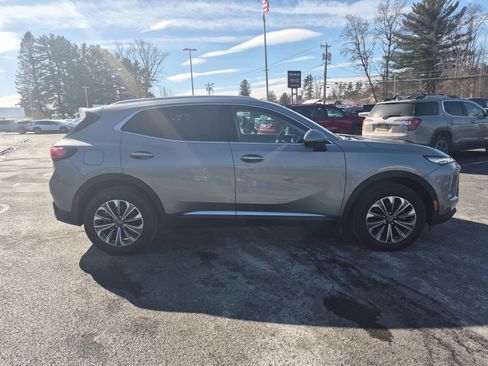 Used 2026 Buick Envision Preferred image 19