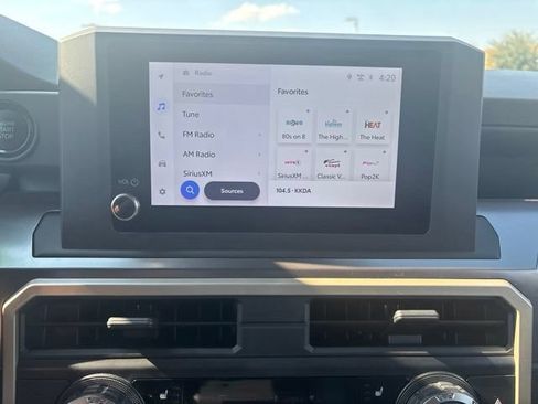 Used 2025 Toyota Tacoma SR5 RWD image 10