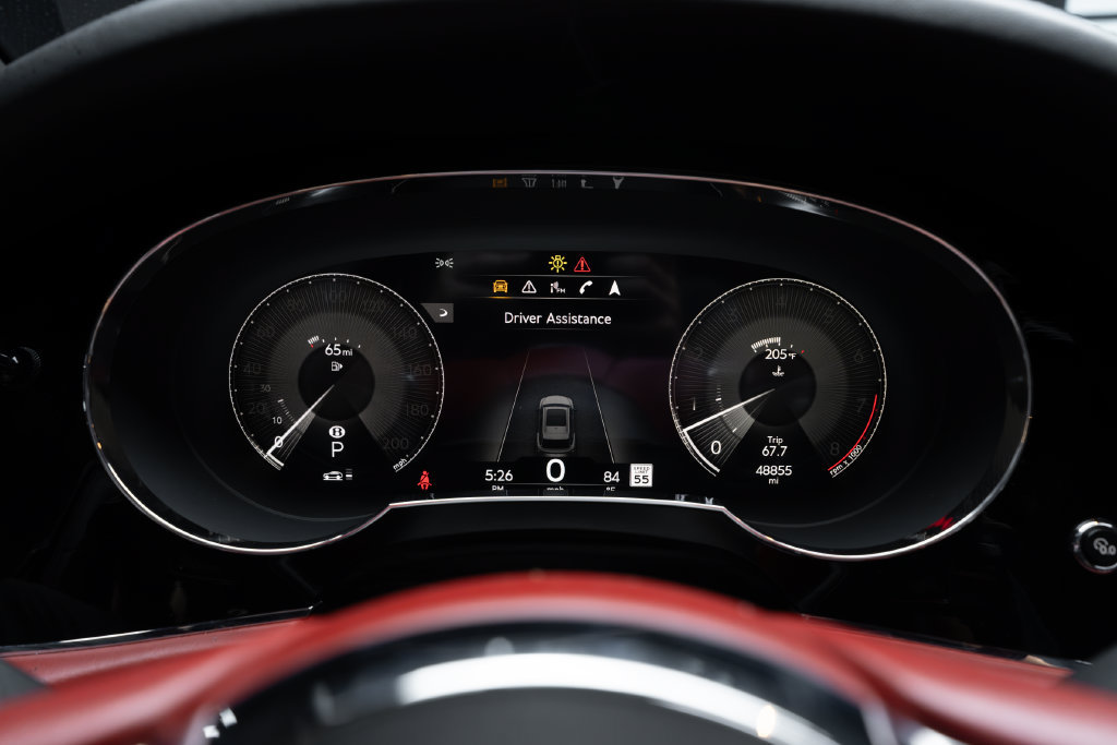 Used 2022 Bentley Bentayga AWD/4WD image 31