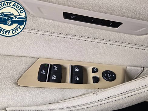Used 2020 BMW 530i w/ Convenience Package RWD image 27