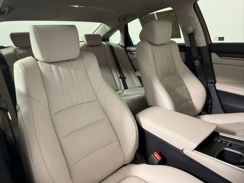 Used 2020 Honda Accord EX-L image 54