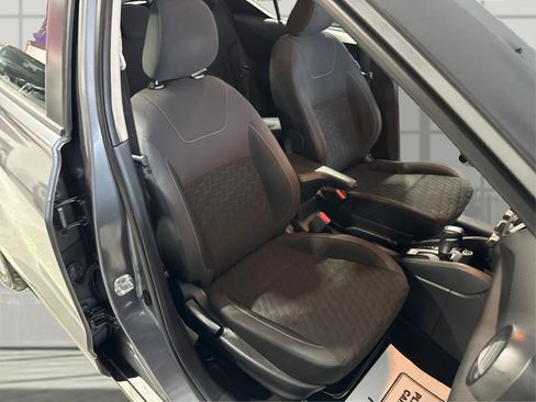 Used 2021 Nissan Kicks S image 12