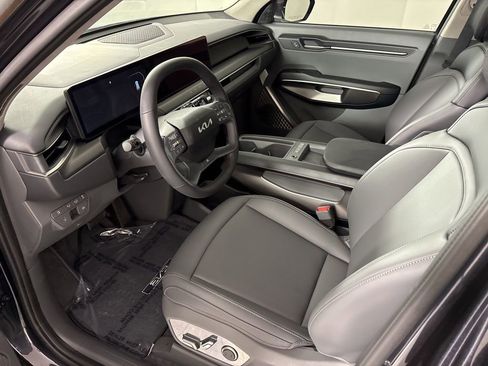 New 2026 Kia EV9 Light RWD image 30