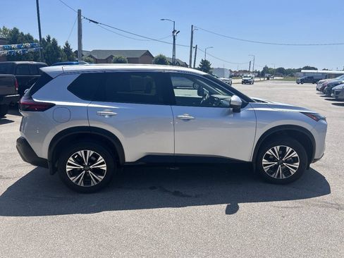 Used 2023 Nissan Rogue SV AWD/4WD image 6