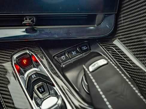 Used 2025 Chevrolet Corvette Z06 w/ Stealth Interior Trim Package RWD image 39