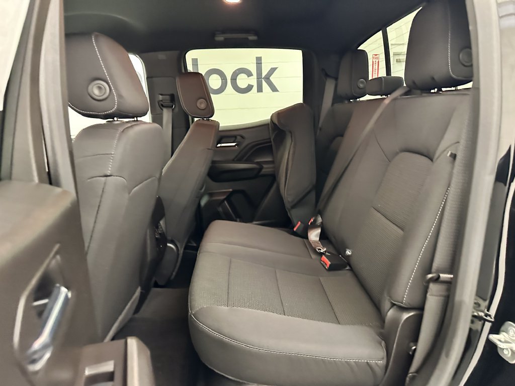 Used 2024 Chevrolet Colorado LT w/ LT Convenience Package AWD/4WD image 24