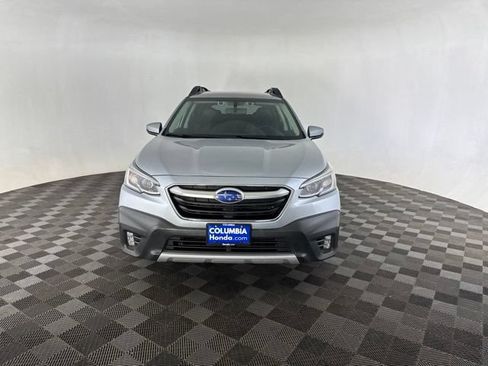 Used 2020 Subaru Outback Limited AWD/4WD image 3