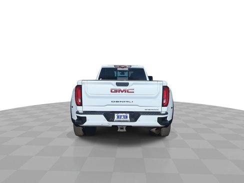 Used 2021 GMC Sierra 3500 Denali w/ Denali Ultimate Package image 7