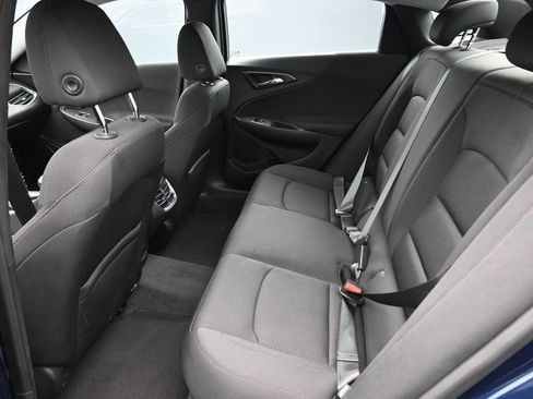 Used 2021 Chevrolet Malibu LT image 13