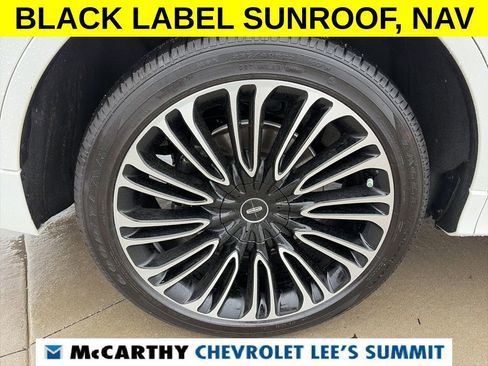 Used 2022 Lincoln Aviator Black Label w/ Dynamic Handling Package image 18