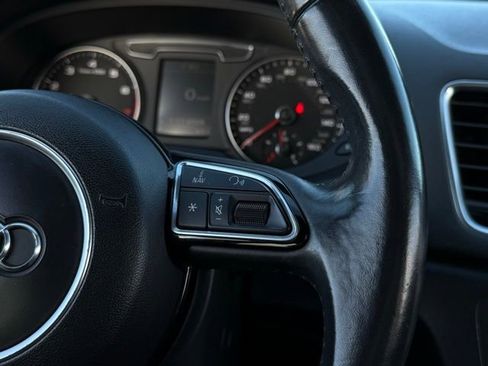 Used 2018 Audi Q3 2.0T Premium Plus image 11