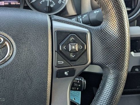 Used 2016 Toyota Tacoma SR5 image 22