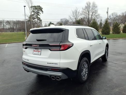 Used 2025 GMC Acadia Elevation AWD/4WD image 5