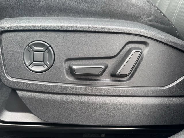 New 2025 Audi Q5 Premium Plus AWD/4WD image 14