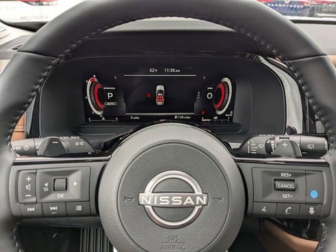 New 2025 Nissan Pathfinder Platinum w/ Cargo Package image 30