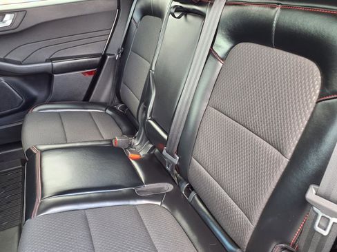 Used 2024 Ford Escape ST-Line w/ Tech Pack #1 image 7