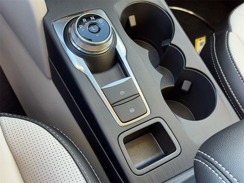 New 2026 Ford Escape SE w/ PHEV Premium Package image 16