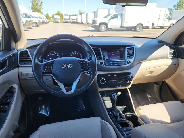 Used 2016 Hyundai Tucson Sport FWD image 32