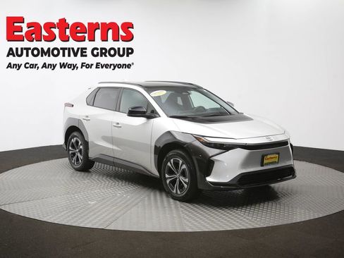 Used 2024 Toyota bZ4X XLE w/ Weather Package AWD/4WD image 49