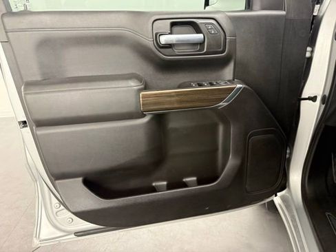 Used 2021 Chevrolet Silverado 1500 LT image 28