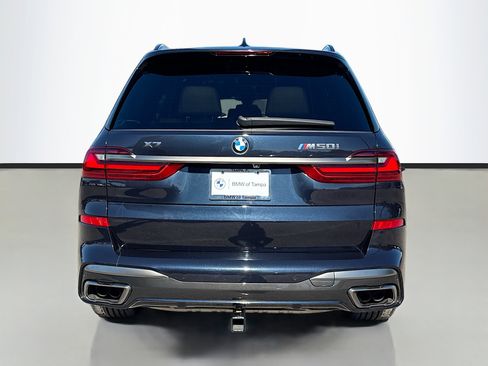 Used 2020 BMW X7 M50i image 4