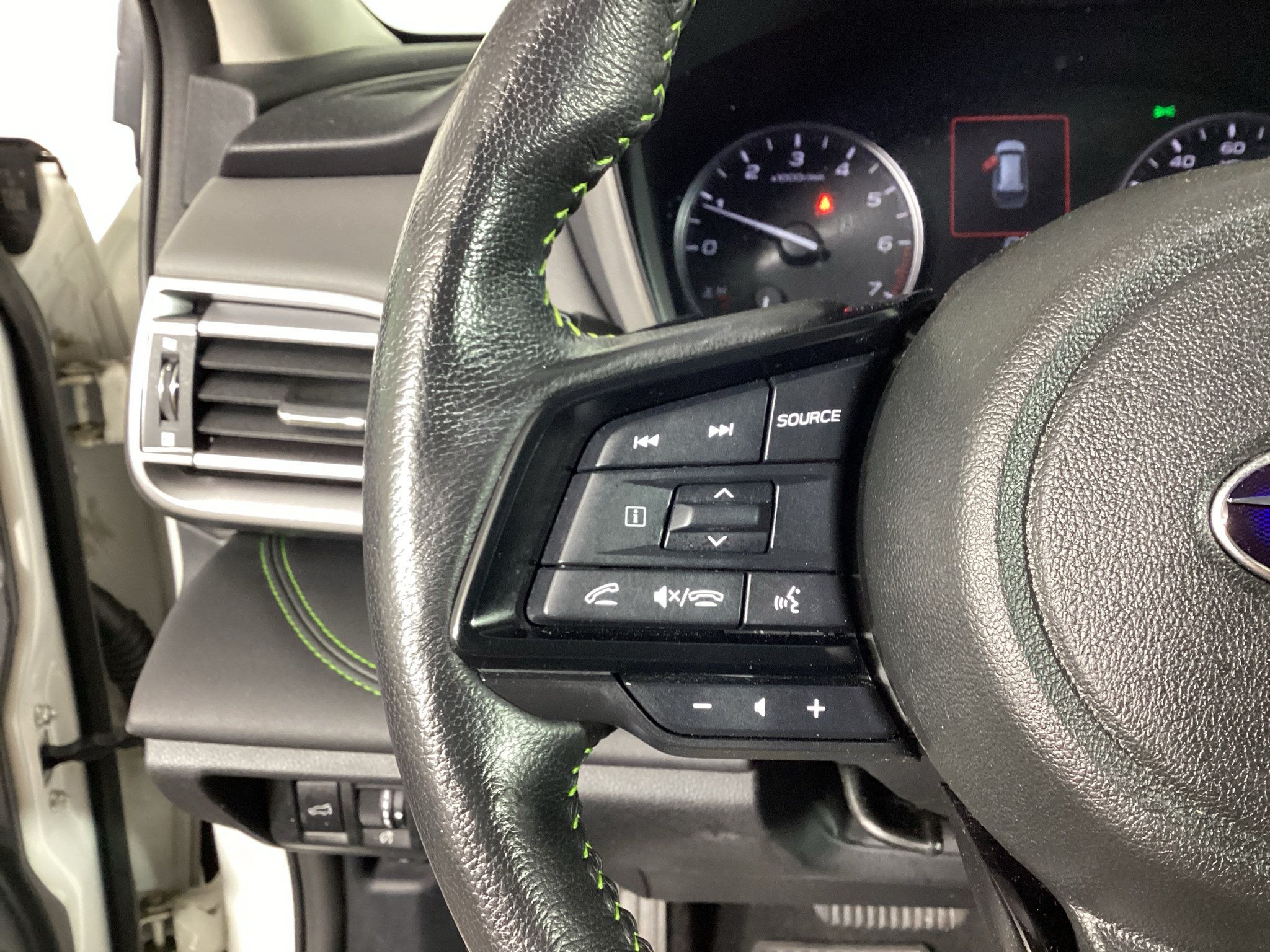 Used 2024 Subaru Outback Onyx Edition AWD/4WD image 22