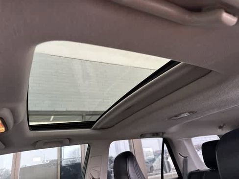 Used 2017 Toyota 4Runner Limited image 6