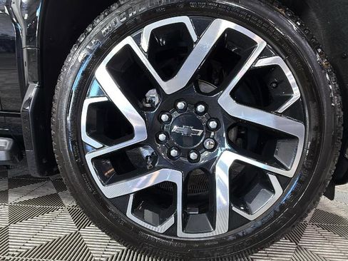 Used 2024 Chevrolet Silverado EV RST image 40