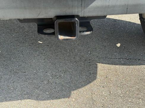 Certified 2016 Jeep Wrangler Unlimited Rubicon w/ Connectivity Group image 39