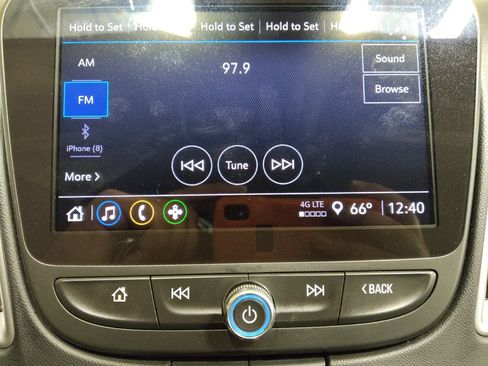 Used 2023 Chevrolet Malibu LS FWD image 25