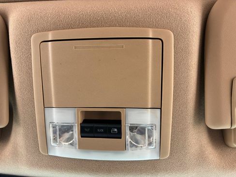 Used 2016 Ford F350 Lariat w/ Lariat Ultimate Package AWD/4WD image 11