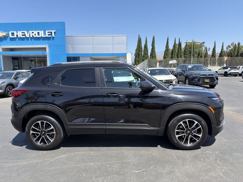 Used 2024 Chevrolet TrailBlazer LT FWD image 10