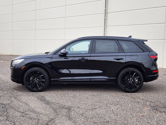 New 2025 Lincoln Corsair Reserve w/ Equipment Group 202A AWD/4WD image 4
