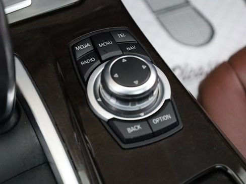 Used 2013 BMW 535i xDrive Sedan image 40