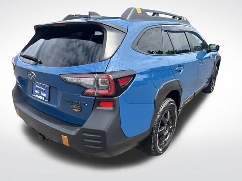 Certified 2025 Subaru Outback Wilderness AWD/4WD image 7