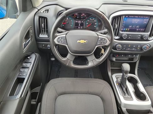 Used 2022 Chevrolet Colorado LT image 13